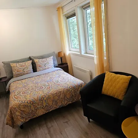 2 Apartment *