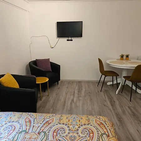 Apartment 2 *